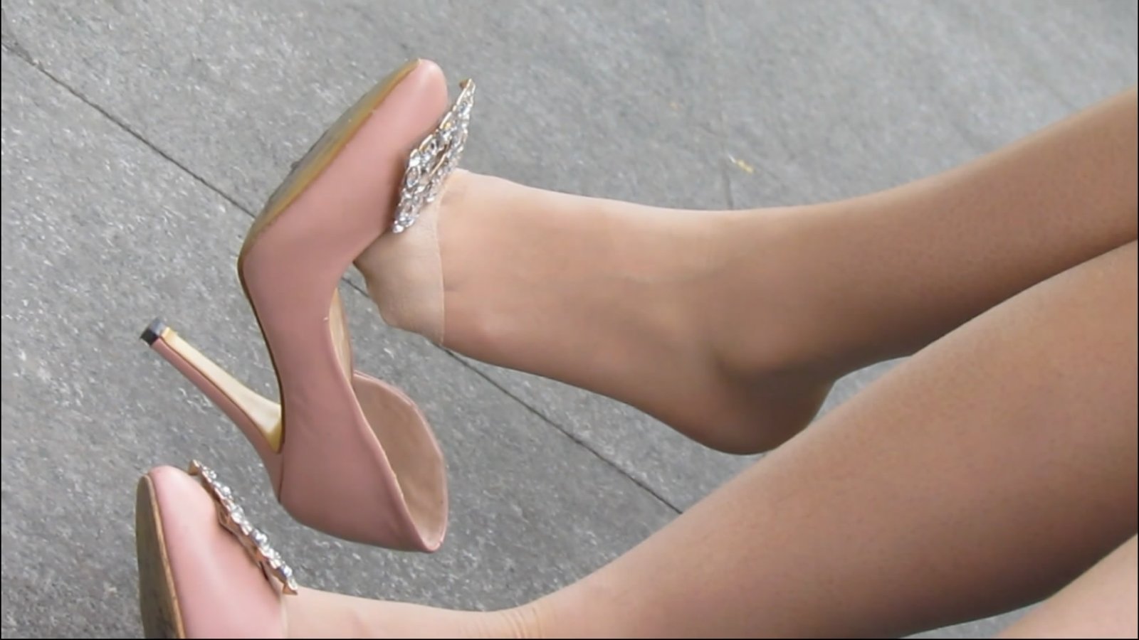 streetsnapdangl[00 00 08][20181128 233841 7]